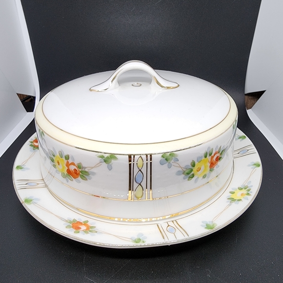 Hand Painted Nippon Dish with Lid - Picture 7 of 8